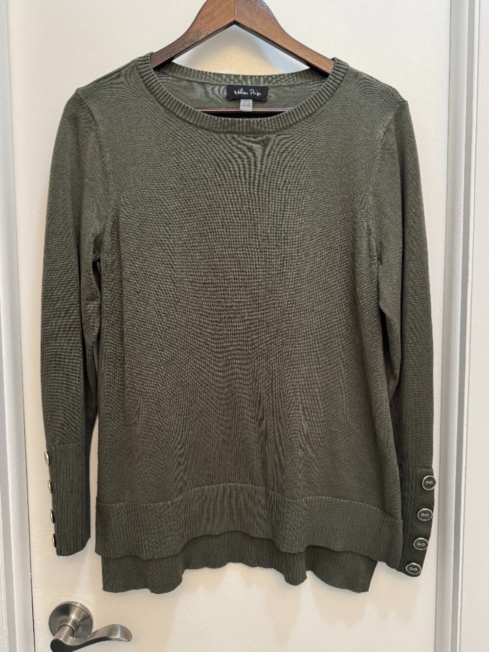 Melissa Paige Women's Fine Buttoned-Cuff Sweater